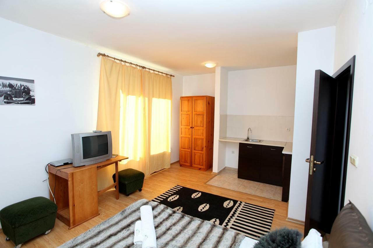 Snow Pearl Residence & Free Spa Bansko Esterno foto